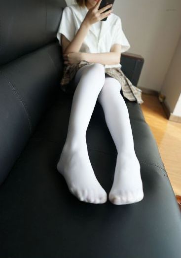 乌云遇皎月_高清免费在线观看