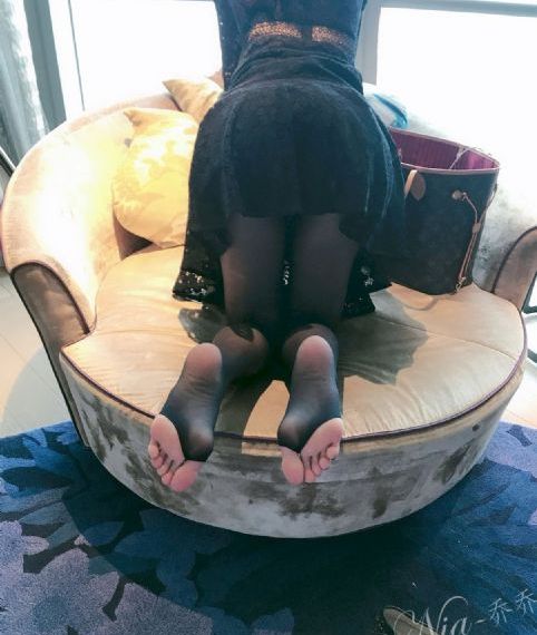 午后盛开的秘密花蕾_影视大全免费在线观看播放