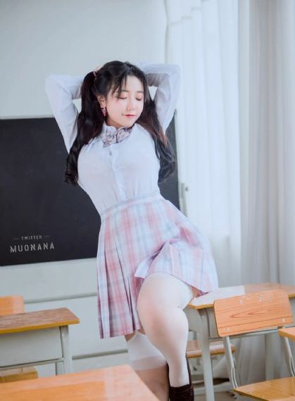《新任女教师》动漫_超清高清在线