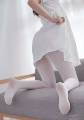 寂寞的女邻居3_HD影视在线观看